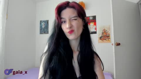 Snapshot of sunshine_girl9 chatting on January 31, 10:21 pm sunshine_girl9 online show from January 31, 10:21 pm