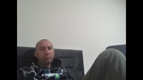 super42835015 online show from October 13, 4:42 pm