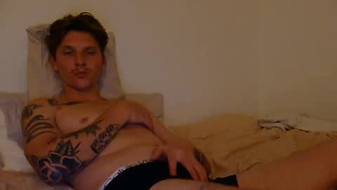 Snapshot of superhardxxxx chatting on October 2, 8:18 pm Ctrl My Body online show from October 2, 8:18 pm