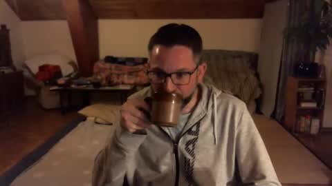 supersquirrel81 online show from January 10, 5:24 am