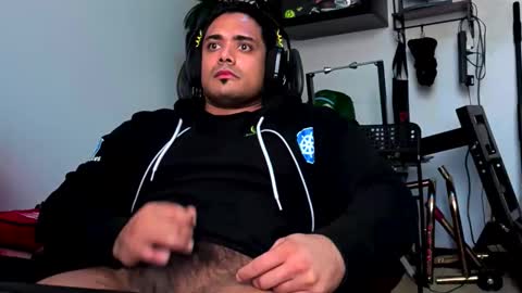 supertoaster69 online show from February 12, 7:06 pm