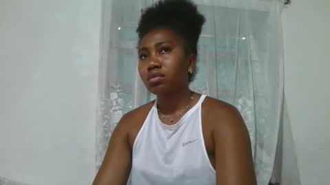 surbelle online show from February 7, 1:36 pm