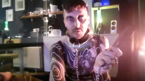 Snapshot of surgical_steel chatting on October 29, 9:37 pm SurgicalSteel online show from October 29, 9:37 pm