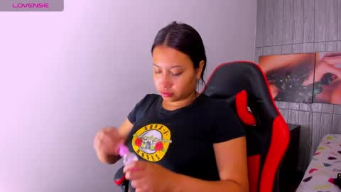 susan online show from April 9, 8:36 pm