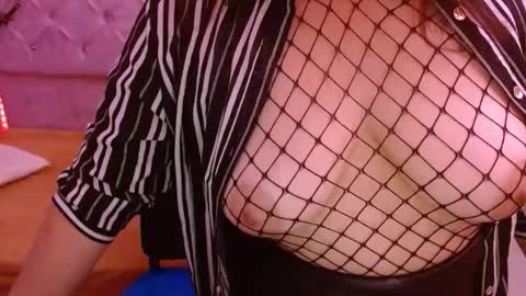 Snapshot of susanhotsex_ chatting on October 7, 12:28 am susanhotsex_ online show from October 7, 12:28 am