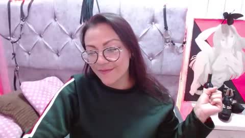Snapshot of susanhotsex_ chatting on October 1, 2:10 am susanhotsex_ online show from October 1, 2:10 am