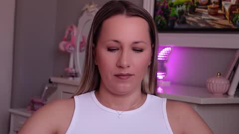 SusanJewel online show from February 27, 8:29 am