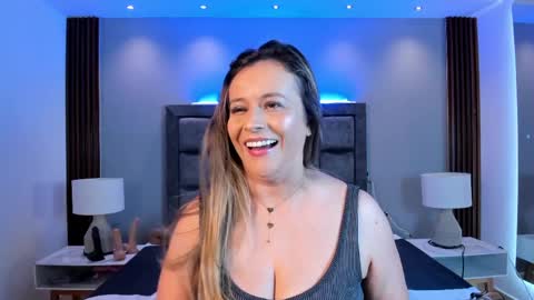 Susan  Everyday From 0530 to 1430 Col Time online show from May 13, 10:36 am