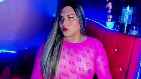 Sussan online show from November 19, 11:36 pm