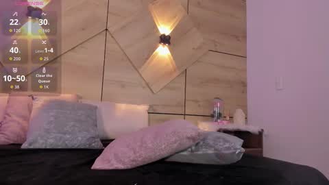 sussan online show from December 19, 9:21 pm