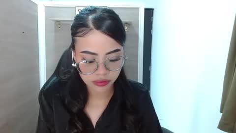 Snapshot of sussan_love01 chatting on February 18, 5:42 pm Susan online show from February 18, 5:42 pm