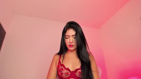 Sussan Nicole  online show from March 31, 1:55 pm