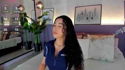Snapshot of sussanalee chatting on October 17, 11:58 am Your Squirt queen online show from October 17, 11:58 am