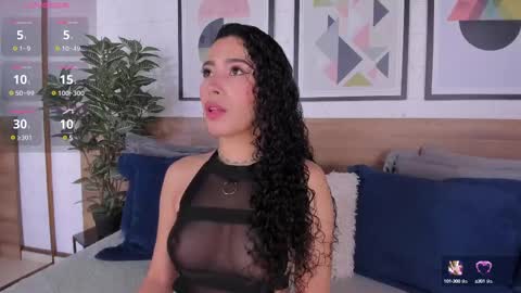 Snapshot of sussanalee chatting on February 16, 11:49 am Your Squirt queen online show from February 16, 11:49 am