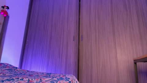 Andrea online show from January 9, 1:44 am