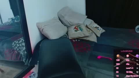 Snapshot of sussy_leohot chatting on October 9, 4:18 am sussy leo online show from October 9, 4:18 am