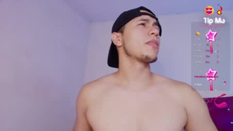 sussy and  ken online show from April 15, 7:44 am