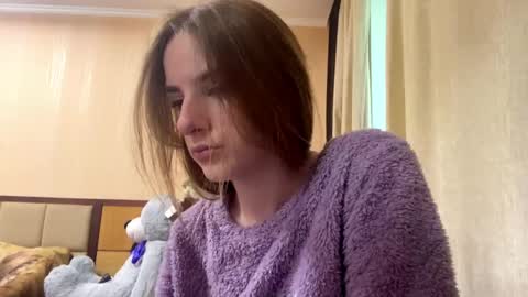 Emila online show from May 24, 6:31 am