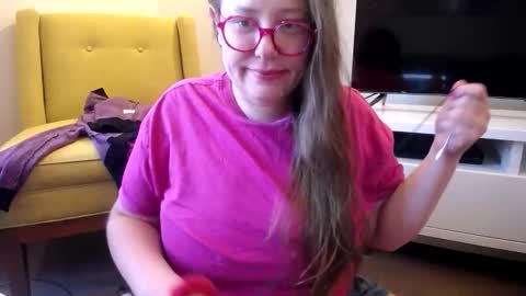 suzie stardust online show from March 13, 6:49 am