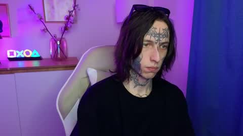 Eric online show from April 23, 9:38 pm