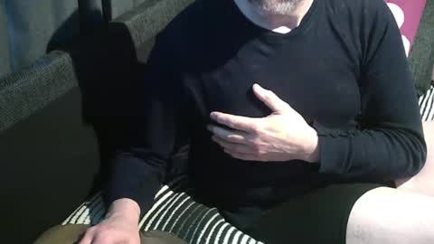 Snapshot of swartarn chatting on October 4, 10:46 am ArnSwart online show from October 4, 10:46 am