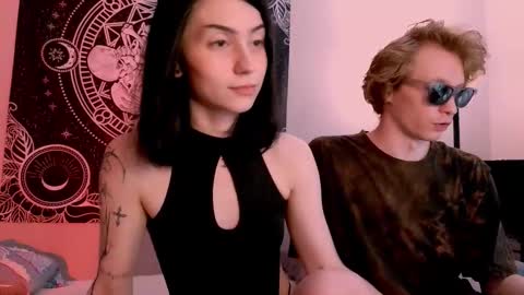 sweaties3 online show from December 16, 7:09 pm