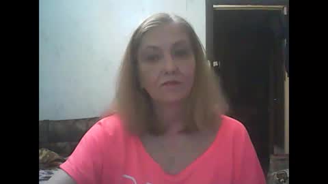 sweet4blonde67 online show from June 7, 4:12 pm