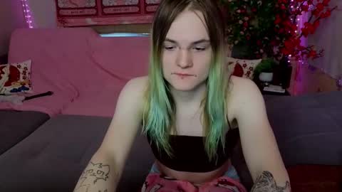 Haeyang  Torry online show from February 28, 8:07 am