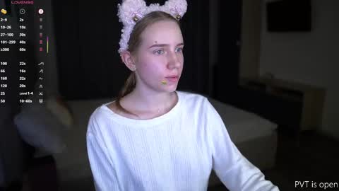 Michelle online show from October 31, 10:43 pm