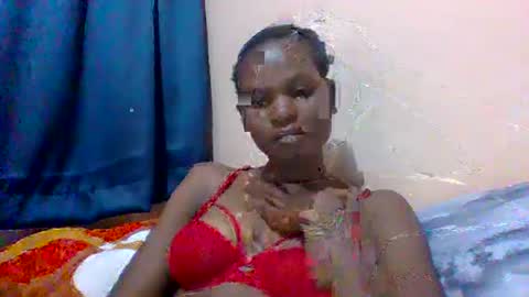 sweet_adora online show from February 19, 7:37 pm