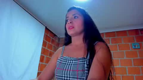 sweet and hot alaia online show from September 12, 12:34 am