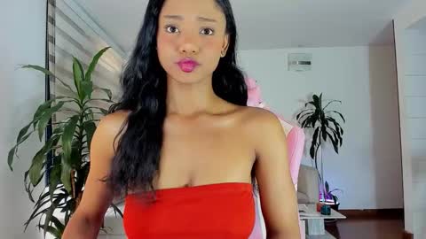 sweet_brunette88 online show from February 10, 7:50 pm