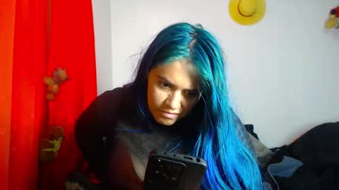 Bubbles online show from March 3, 3:08 pm