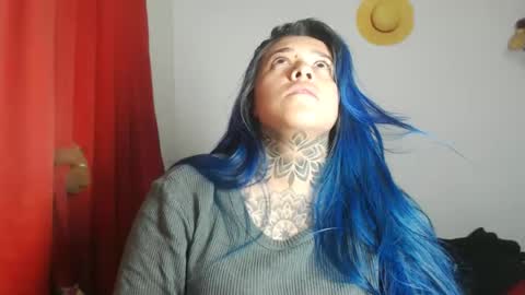 Snapshot of sweet_bubblee chatting on October 20, 2:16 am Bubbles online show from October 20, 2:16 am