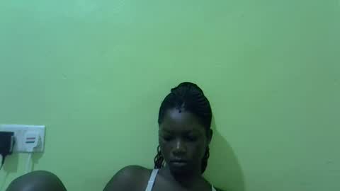 sweet_cherie1 online show from April 21, 5:25 am