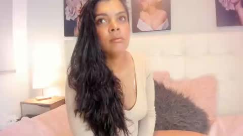 Snapshot of sweet_dreamses chatting on December 23, 12:19 pm Kendra online show from December 23, 12:19 pm