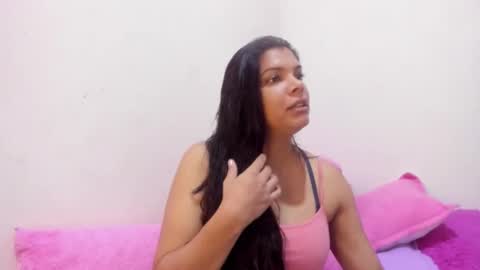 Snapshot of sweet_dreamses chatting on September 23, 2:00 pm Kendra online show from September 23, 2:00 pm