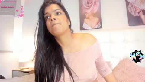 Snapshot of sweet_dreamses chatting on January 20, 3:28 pm Kendra online show from January 20, 3:28 pm
