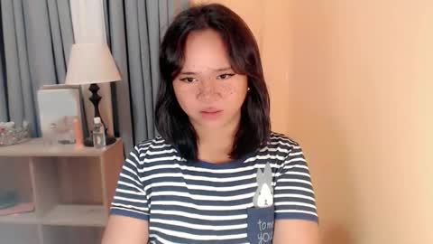 Snapshot of sweet_hoelly chatting on September 28, 9:13 pm Slutty Shannel online show from September 28, 9:13 pm