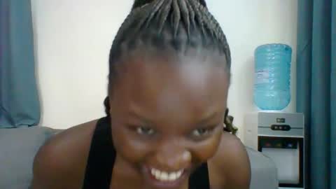 Snapshot of sweet_jenica chatting on September 26, 4:42 am ESTHER NEEMA online show from September 26, 4:42 am