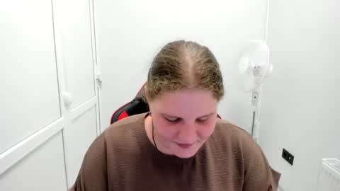 Karla online show from July 12, 2:20 pm