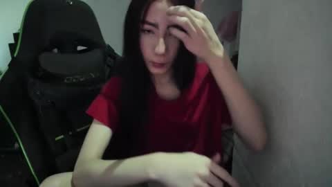 sweet_kitty_777 online show from February 4, 5:33 am