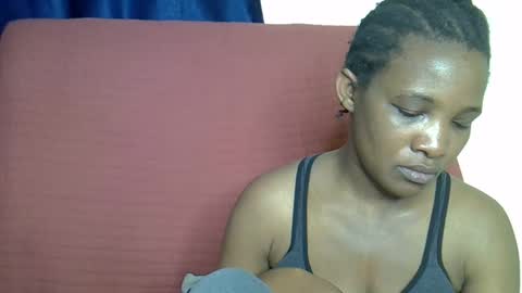 sweet_lessly online show from February 3, 11:36 am