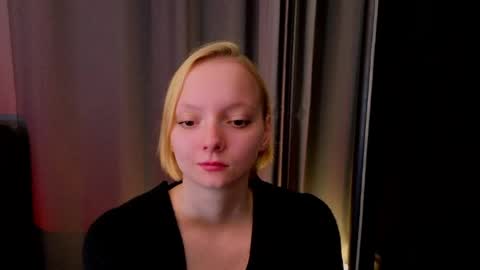 Lana online show from April 23, 4:19 pm