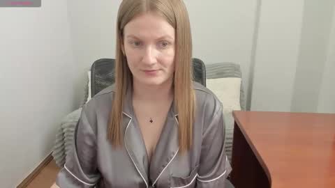 Mila online show from March 17, 6:24 pm