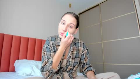 Sofi online show from December 25, 5:37 am