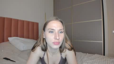 Sofi online show from March 4, 3:15 pm