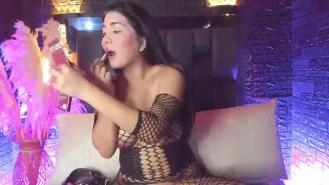 Snapshot of sweet_moniicaa chatting on September 18, 11:03 am Monica online show from September 18, 11:03 am