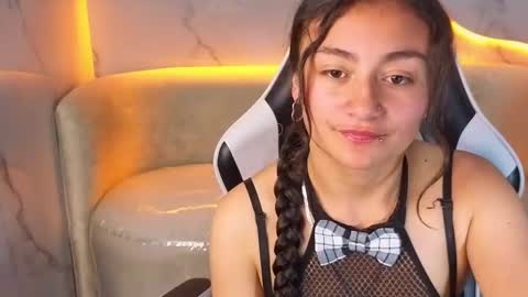 Live 1500am 2100pm online show from December 17, 9:43 pm