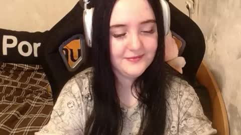 Snapshot of sweet_my_dream chatting on October 22, 2:52 pm sweet_my_dream online show from October 22, 2:52 pm